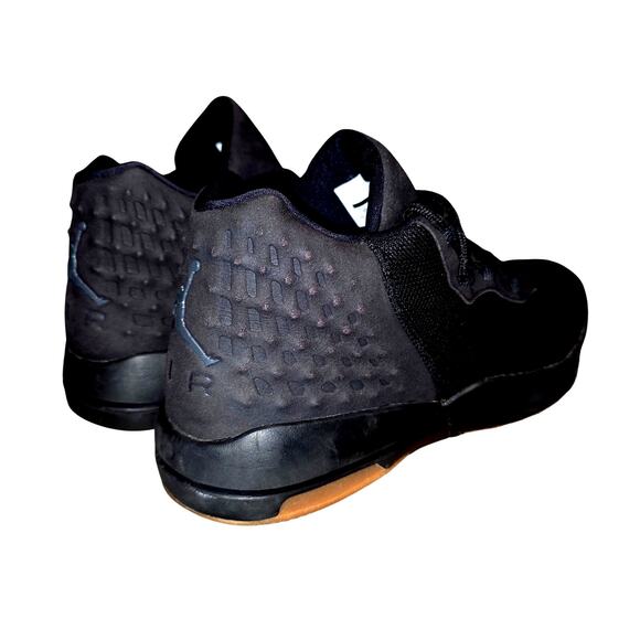 Air Jordan Academy Black Gum Men’s 10 Basketball Shoes - Picture 5 of 11